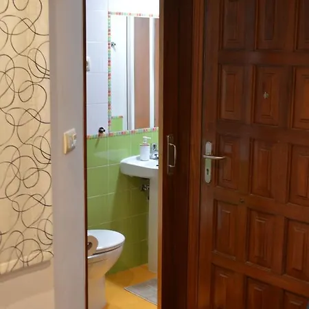 Apartamento En Ciudad Vieja De Apartment *